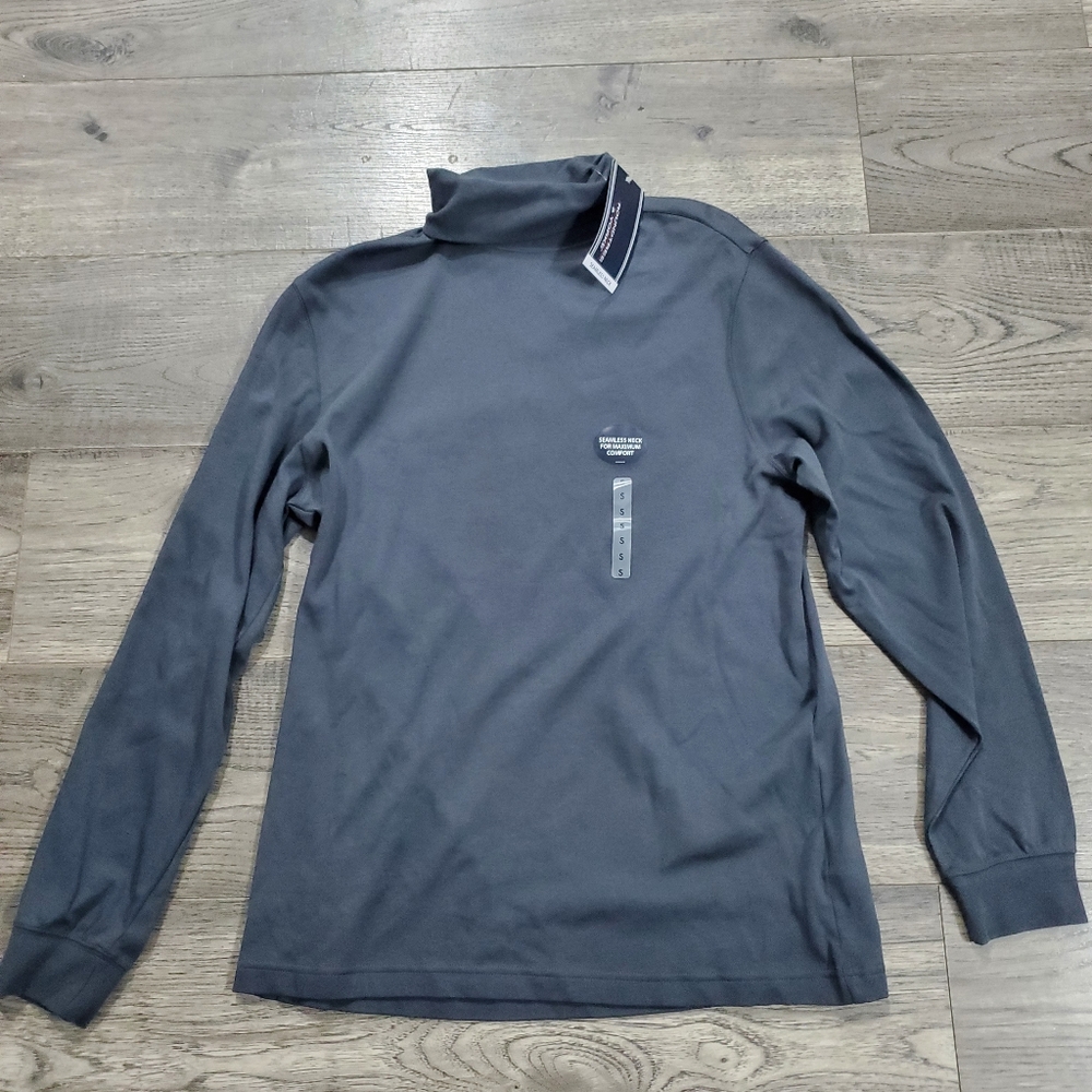 Roundtree & Yorke | NWT Gray Long Sleeve Turtleneck